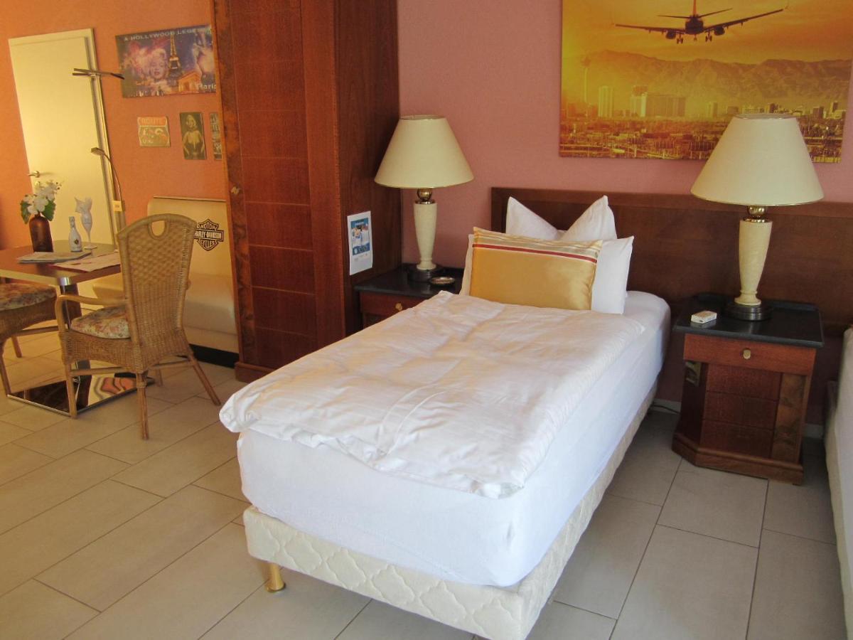 Boardinghouse Wittenberg Bagian luar foto